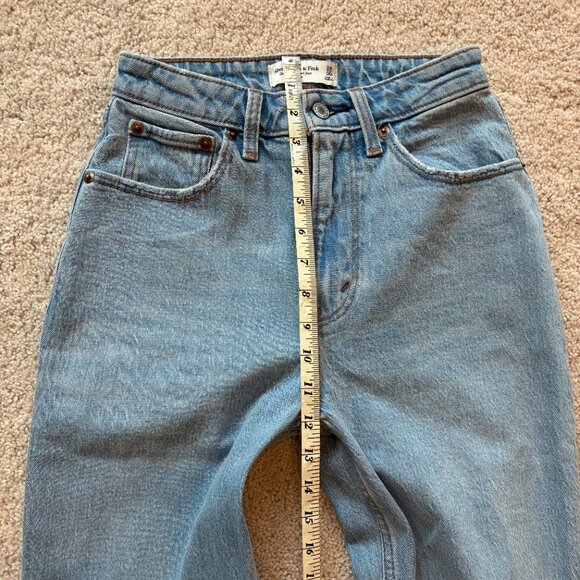 Abercrombie & Fitch Curve Love Stone Wash Jeans - Picture 7 of 8